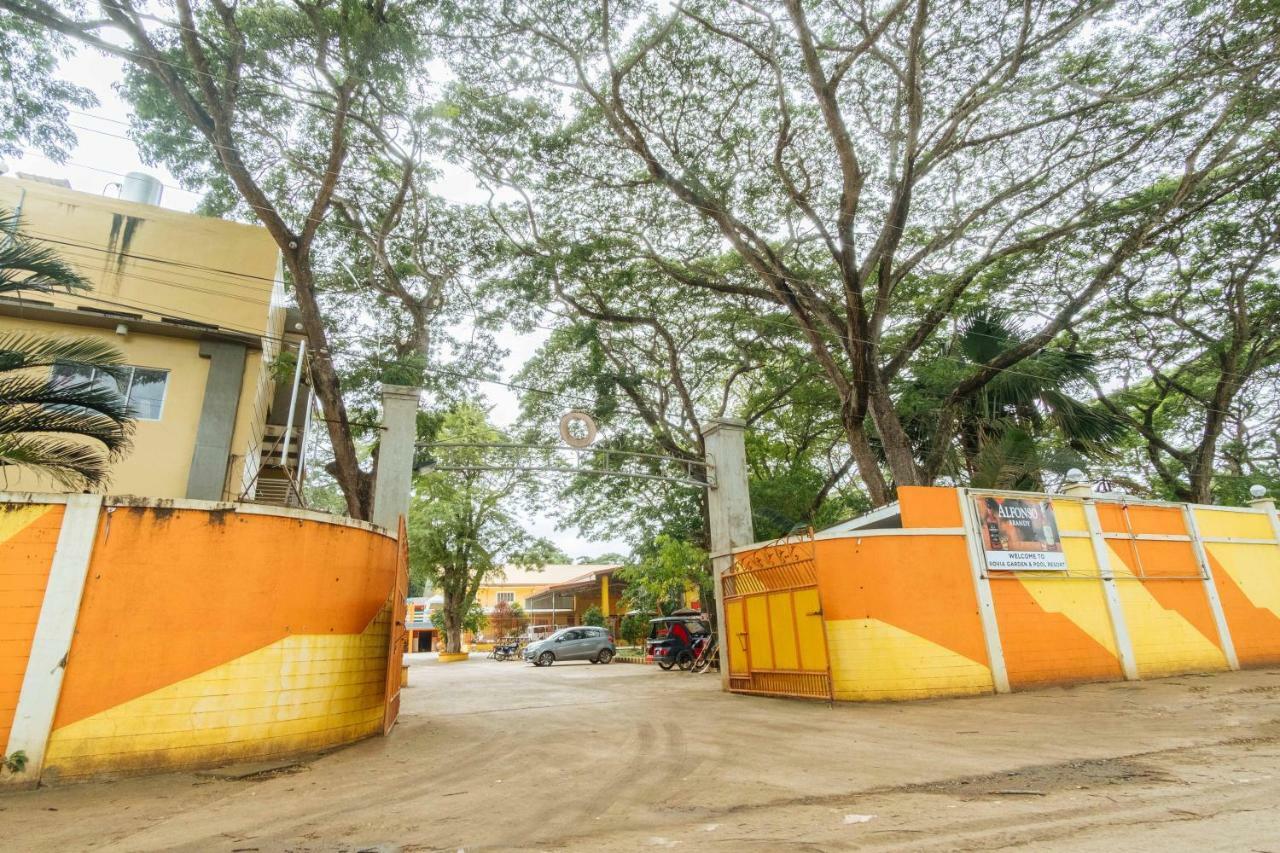 Отель Reddoorz Premium @ Gabinete Road Palawan Пуэрто-Принцеса Экстерьер фото