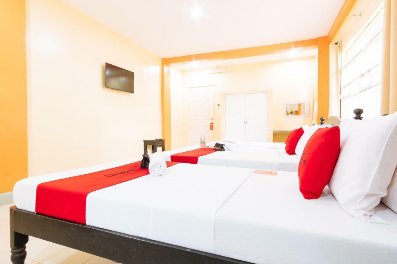 Отель Reddoorz Premium @ Gabinete Road Palawan Пуэрто-Принцеса Экстерьер фото