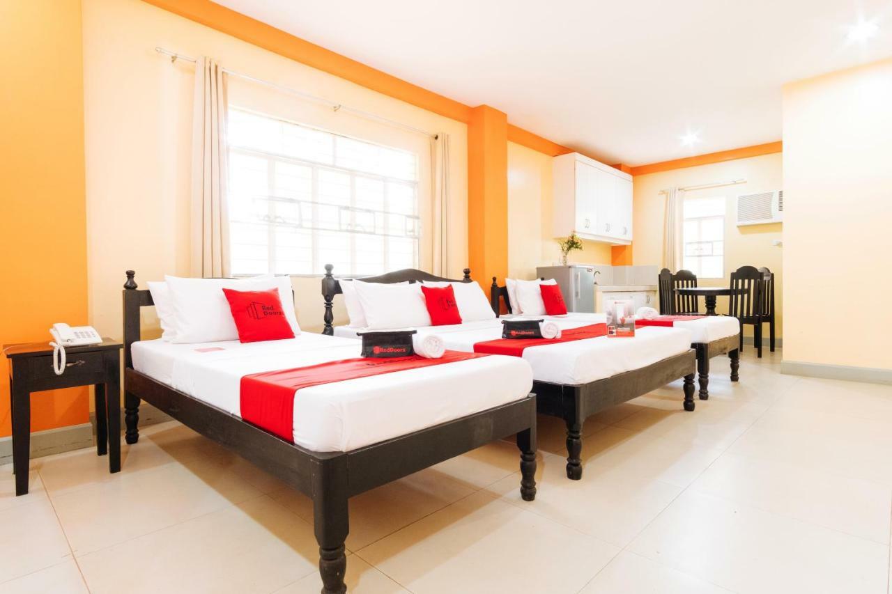 Отель Reddoorz Premium @ Gabinete Road Palawan Пуэрто-Принцеса Экстерьер фото